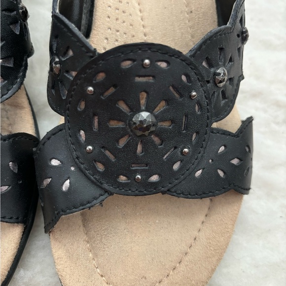 Earth Spirit Sandals Women’s 7M Black Leather Maddy Wedge Slip On Shoes - Picture 4 of 7